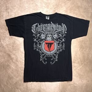 Vintage Y2K Throwdown Medieval Skull Knight Graphic T-Shirt Punk Indie Sleaze